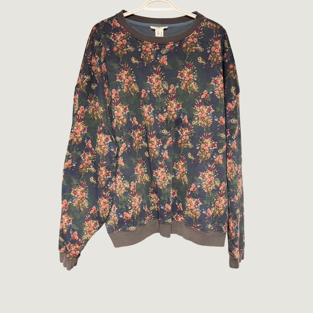 NATURAL LIFE Navy Floral Crewneck Sweatshirt with Pink Blossoms
